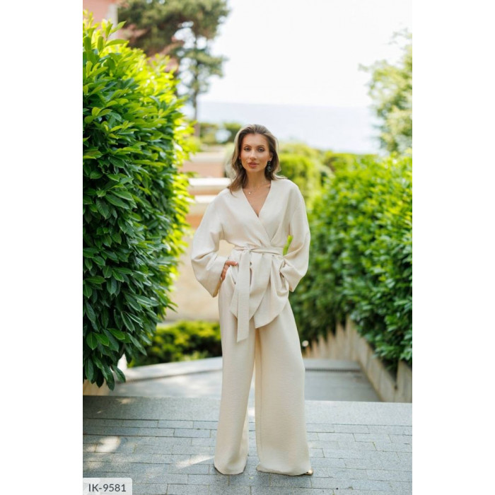 Костюм IK-9581 — жіночий костюм від Odessa Moda
