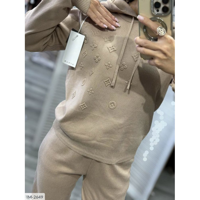 Костюм IM-2649 — жіночий костюм від Odessa Moda