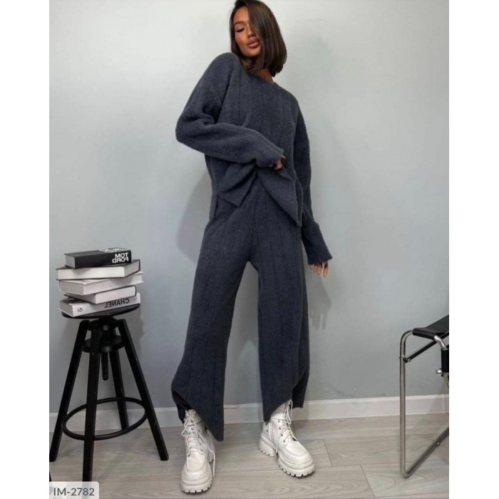 Костюм IM-2782 — жіночий костюм від Odessa Moda