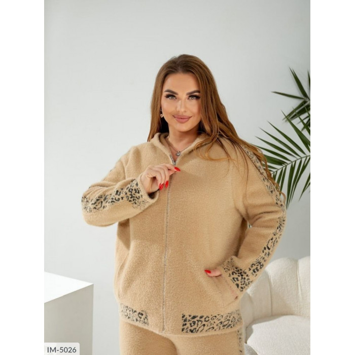 Костюм IM-5026 — жіночий костюм від Odessa Moda