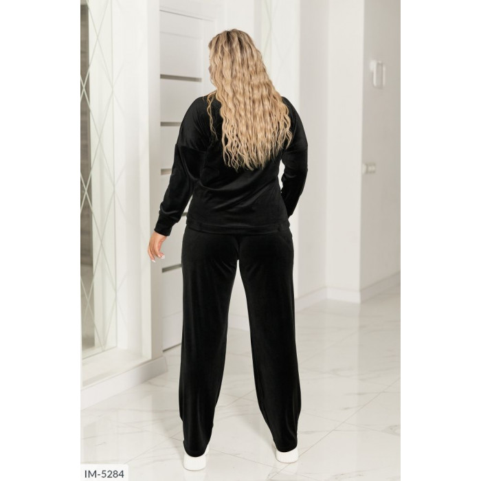 Домашній костюм IM-5284 — жіночий халат від Odessa Moda Домашній костюм IM-5284 — жіночий халат від Odessa Moda