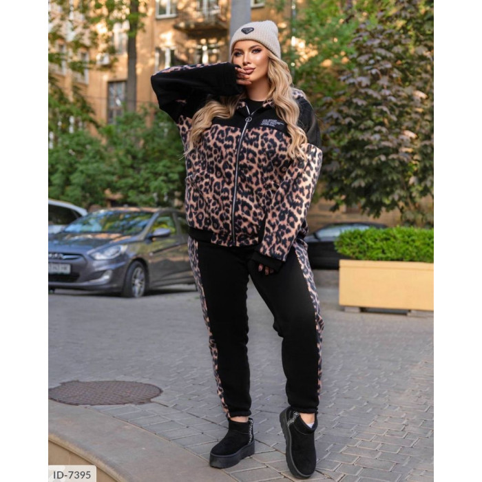Купити Прогулянковий костюм ID-7395