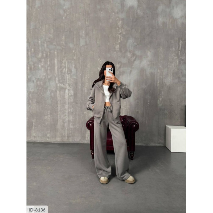 Купити Прогулянковий костюм ID-8136