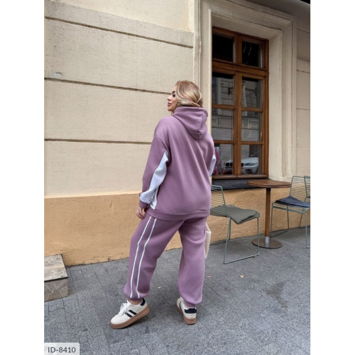Купити Прогулянковий костюм ID-8410