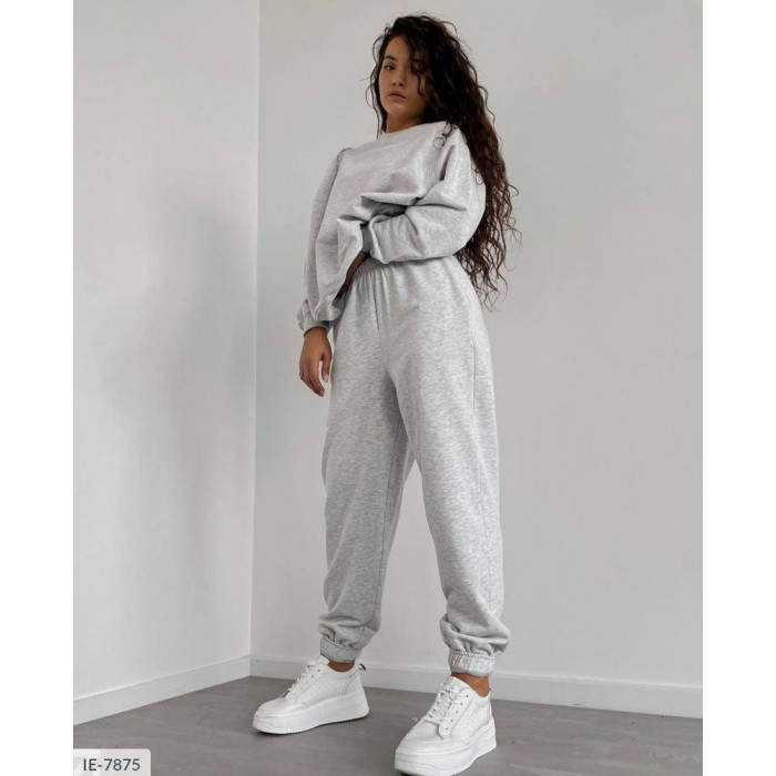 Модні прогулянкові костюми великого розміру IE-7875 — комфорт і стиль