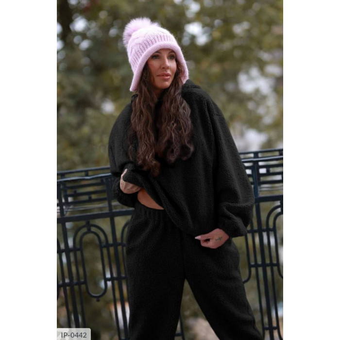 Модні спортивні костюми для активних жінок IP-0442