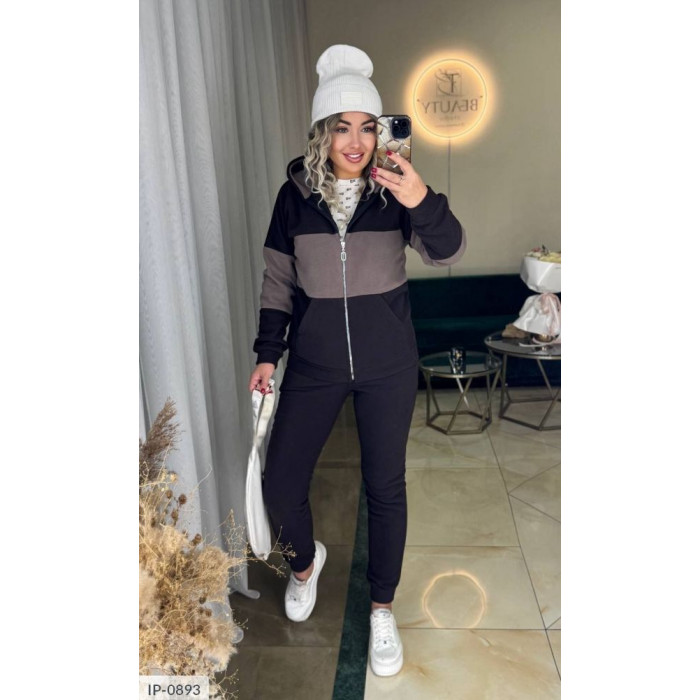 Модні спортивні костюми для активних жінок IP-0893