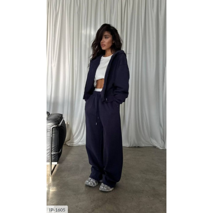 Стильні образи від Odessa Moda IP-1605 — костюми на кожен день