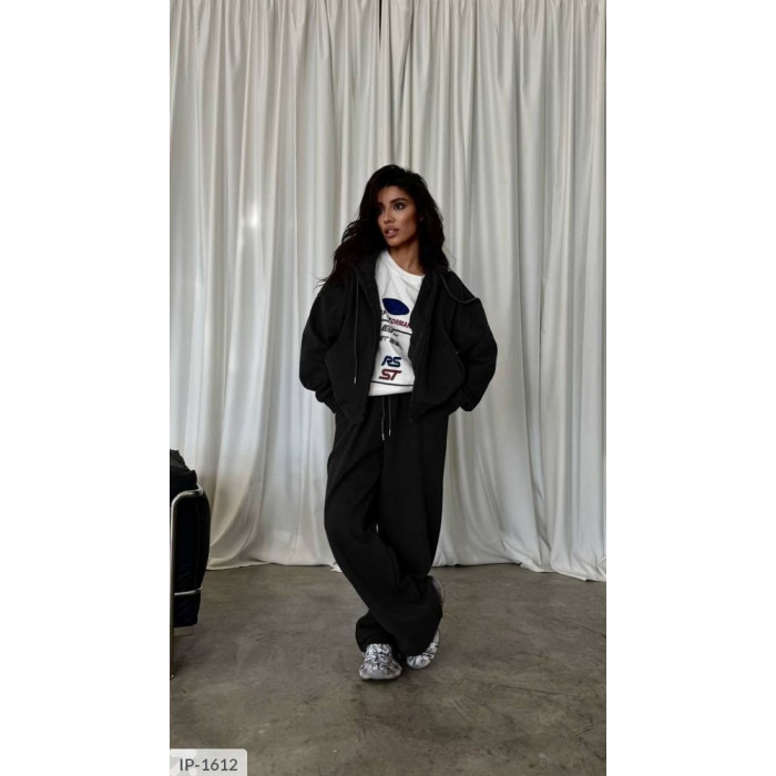 Модні костюми для прогулянок і відпочинку IP-1612