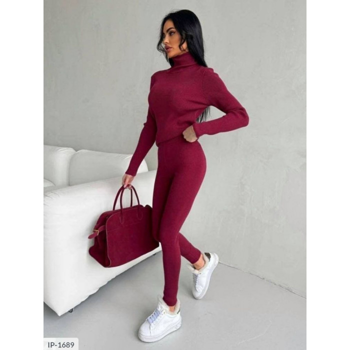 Жіночі прогулянкові костюми IP-1689 — новинки сезону