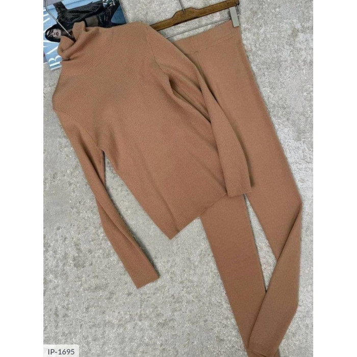 Прогулянкові костюми IP-1695 — зручність і сучасний дизайн