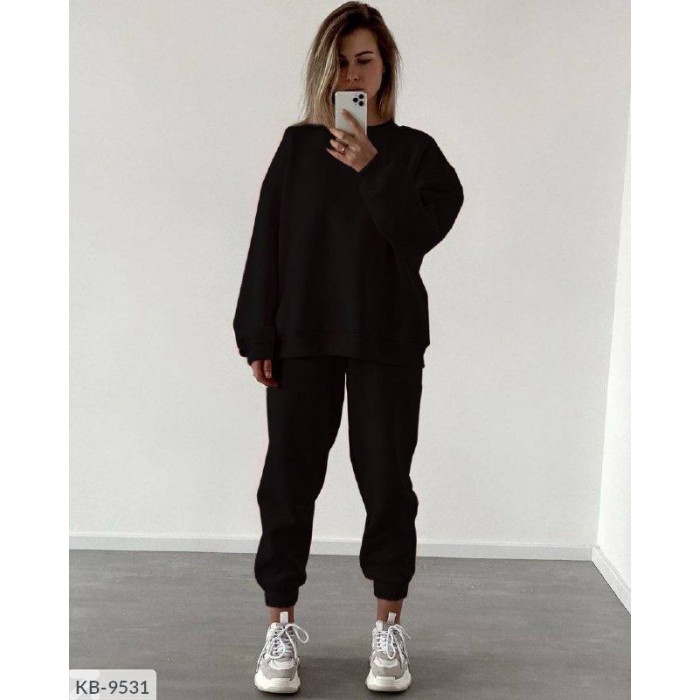 Стильні образи від Odessa Moda KB-9531 — костюми на кожен день