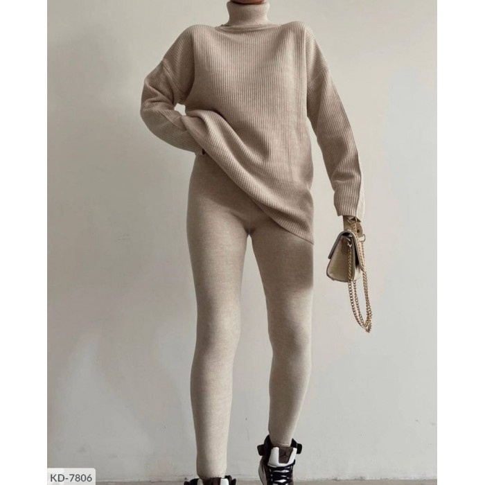 Прогулянкові костюми KD-7806 — зручність і сучасний дизайн