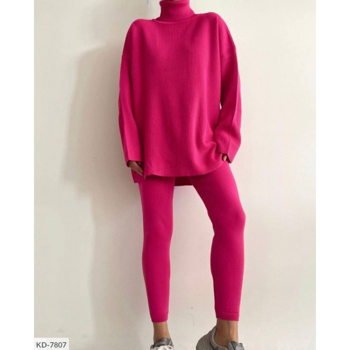 Модні костюми для прогулянок і відпочинку KD-7807