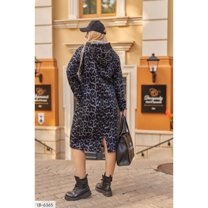 Модні образи для жінок великого розміру IB-6365