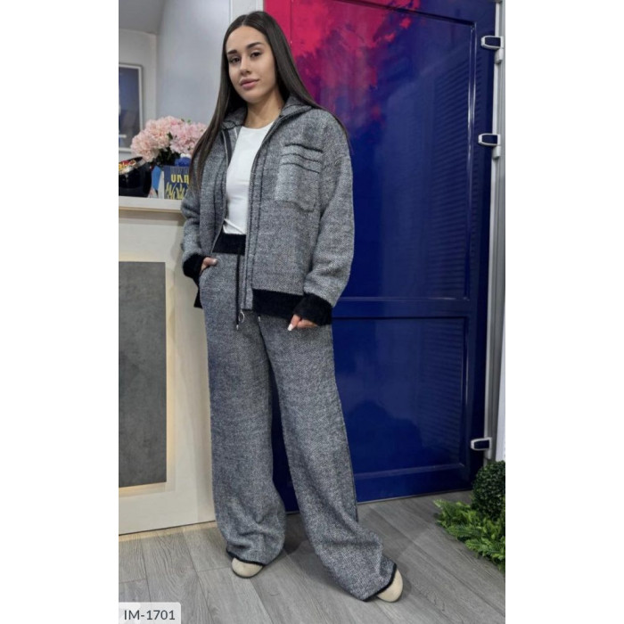 XL+ костюми Odessa Moda IM-1701 — мода для кожного дня