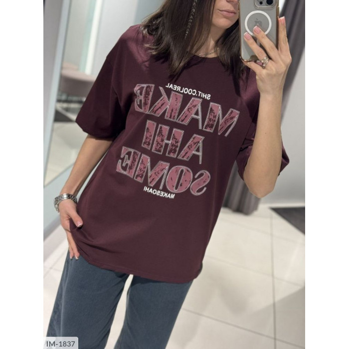 Жіночі футболки IM-1837 — стиль і якість