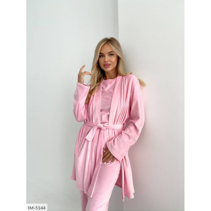 Жіночі піжами IM-5144 — краса у кожній деталі