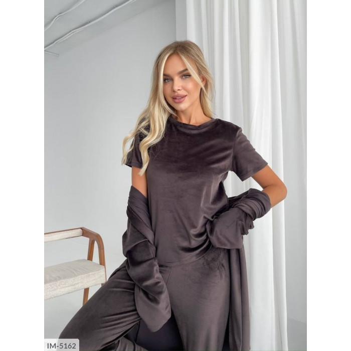 Халати Plus Size IM-5162 — практичність і шарм