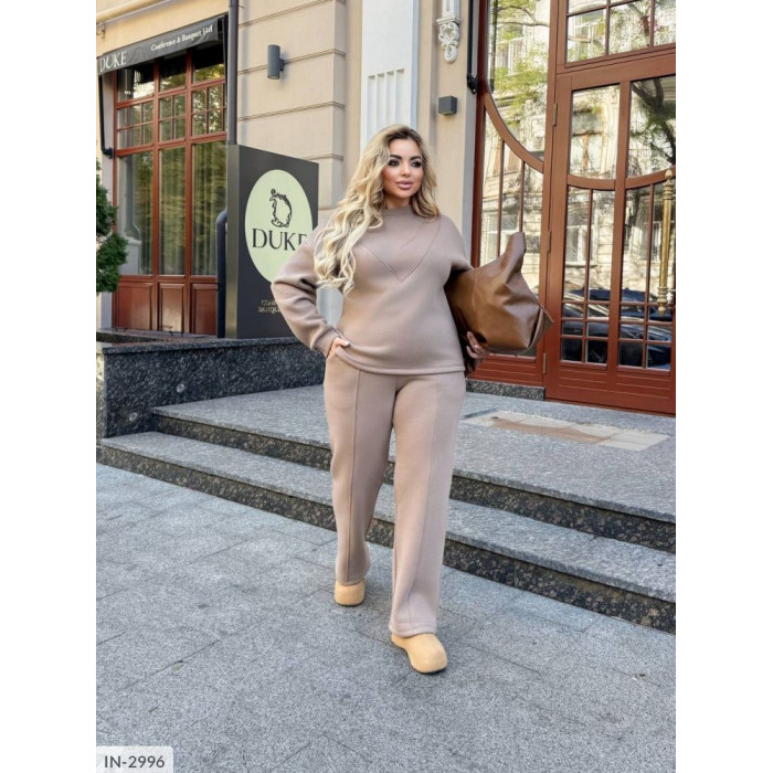 Костюми Plus Size IN-2996 — зручність і впевненість