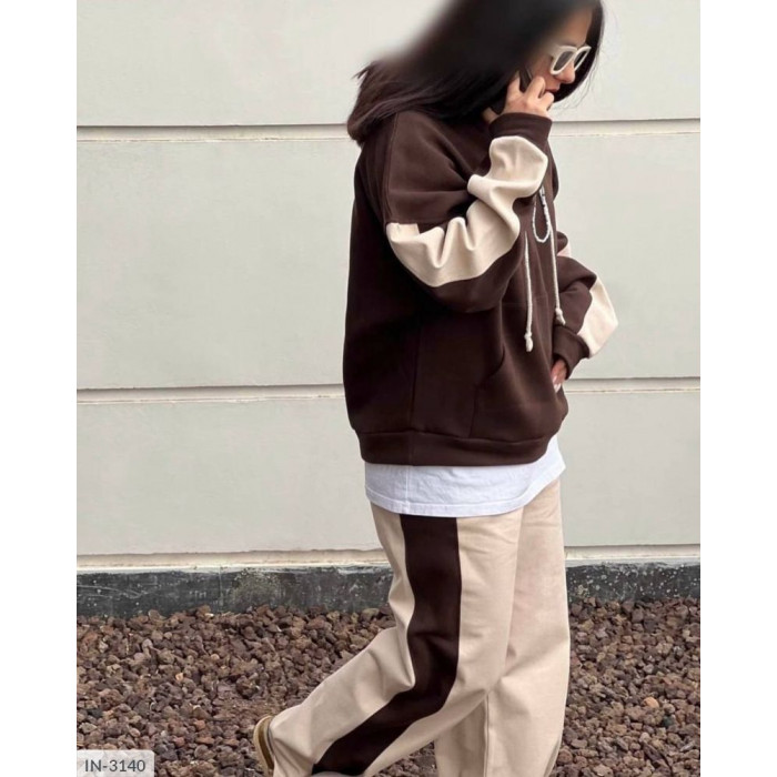 Модні костюми для спорту IN-3140 — легкість і комфорт Модні костюми для спорту IN-3140 — легкість і комфорт