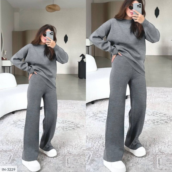Жіночі костюми IN-3229 — сучасний дизайн і комфорт