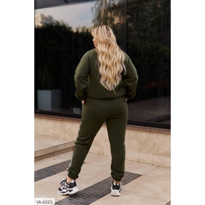 Спортивні костюми великого розміру IA-6223 — комфорт і мода Спортивні костюми великого розміру IA-6223 — комфорт і мода