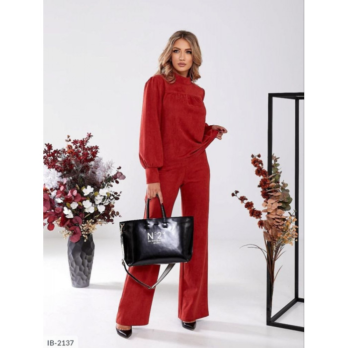 Модні костюми IB-2137 — будь у тренді