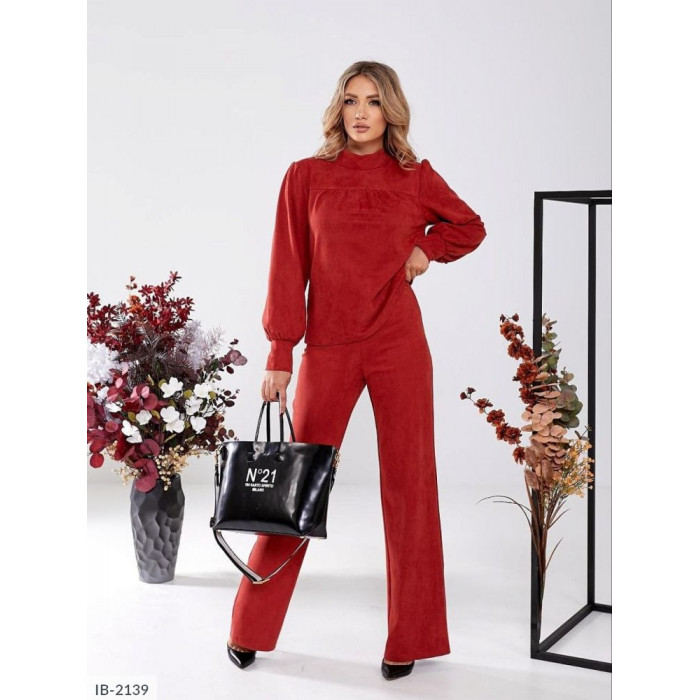 Модні костюми IB-2139 — комфорт без обмежень