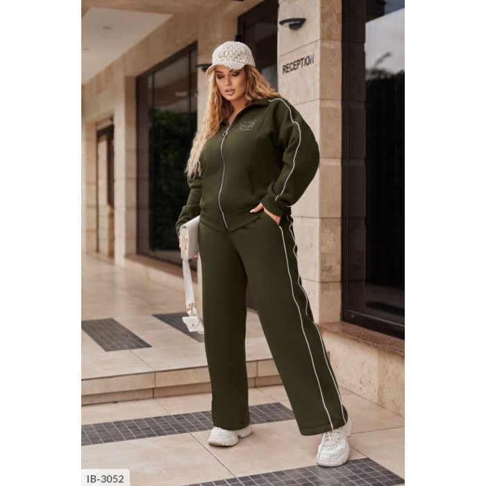Жіночі костюми XL+ IB-3052 — елегантність і зручність