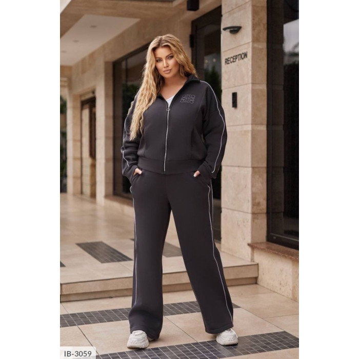 Модні костюми IB-3059 — комфорт без обмежень