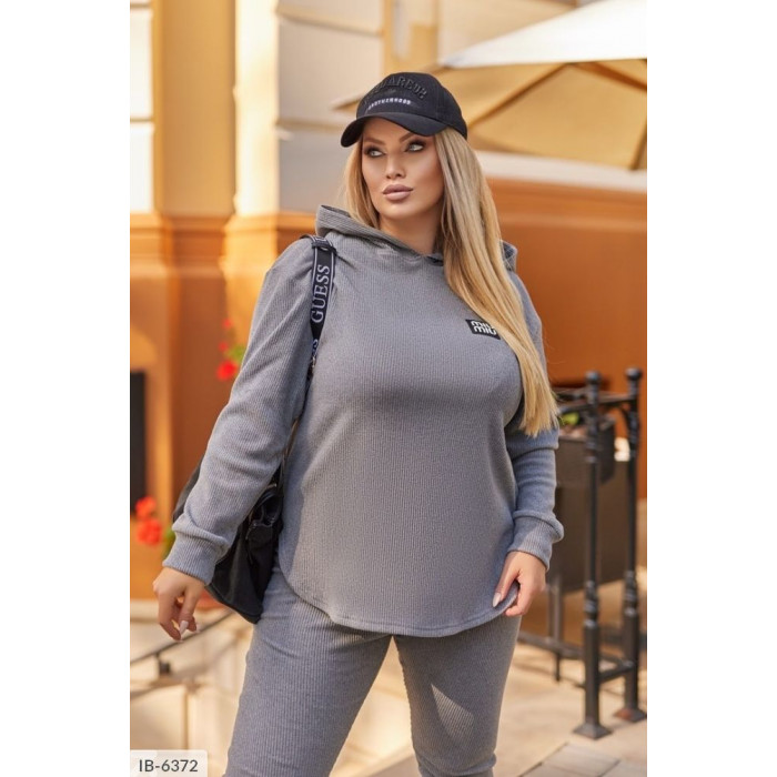 Костюми Plus Size IB-6372 — тренди сезону 2025