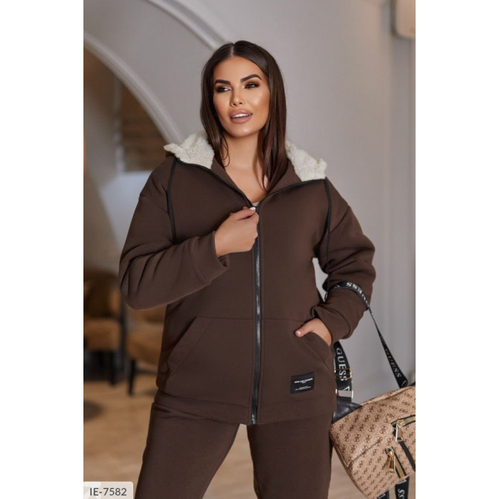 Модні костюми Plus Size IE-7582 — комфорт без меж Модні костюми Plus Size IE-7582 — комфорт без меж