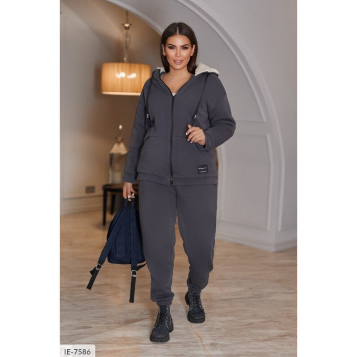 XL+ костюми IE-7586 — комфорт і краса XL+ костюми IE-7586 — комфорт і краса