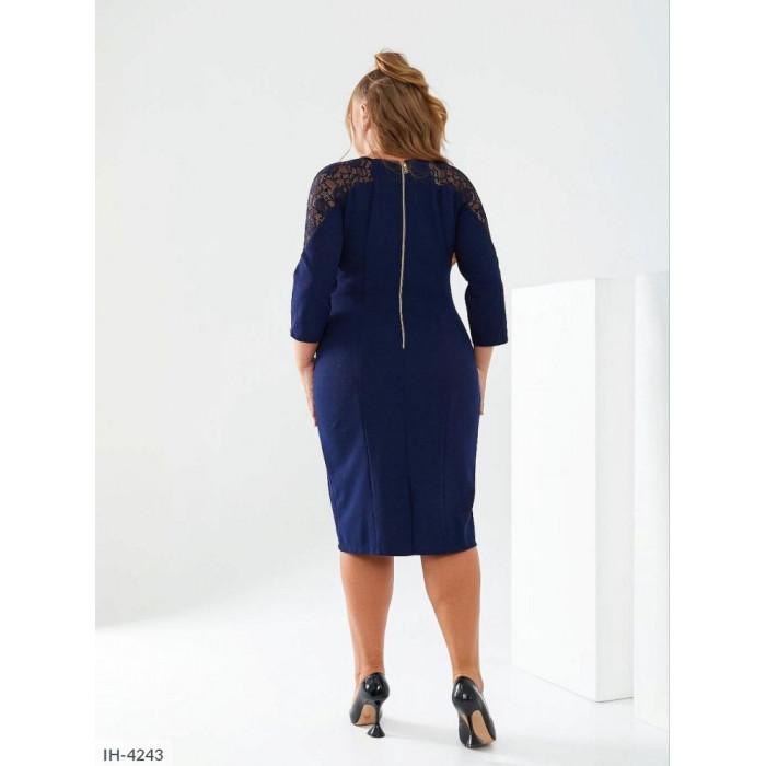 Модні образи для жінок великого розміру IH-4243