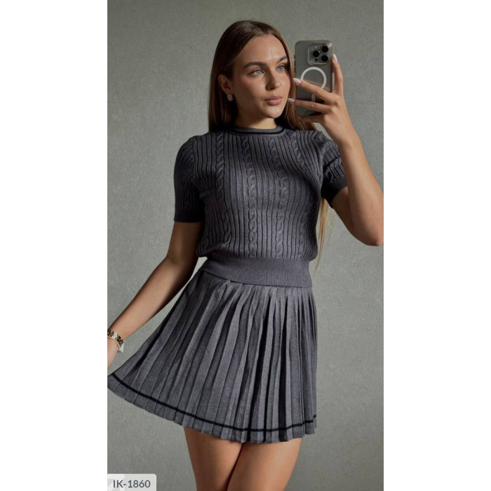 Жіночі костюми Odessa Moda IK-1860 — елегантність і зручність
