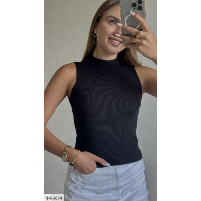 Жіночі футболки IM-0694 — стиль і якість