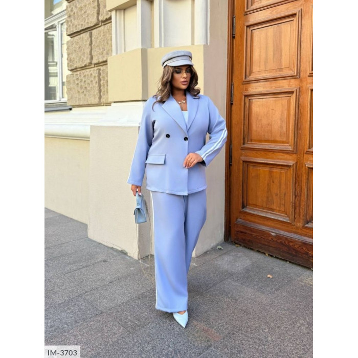 Модні костюми великого розміру IM-3703 — стиль і комфорт