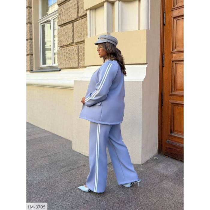 Жіночі костюми XL+ IM-3705 — елегантність і зручність