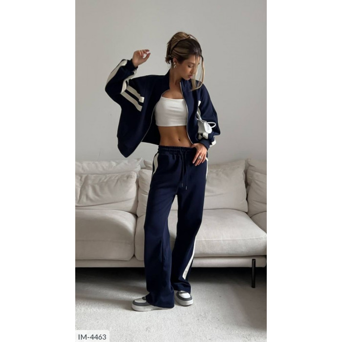Спортивні костюми IM-4463 — трендовий вибір цього сезону Спортивні костюми IM-4463 — трендовий вибір цього сезону