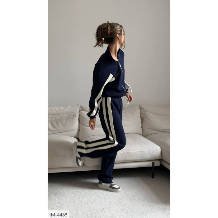 Модні спортивні костюми для активних жінок IM-4465 Модні спортивні костюми для активних жінок IM-4465