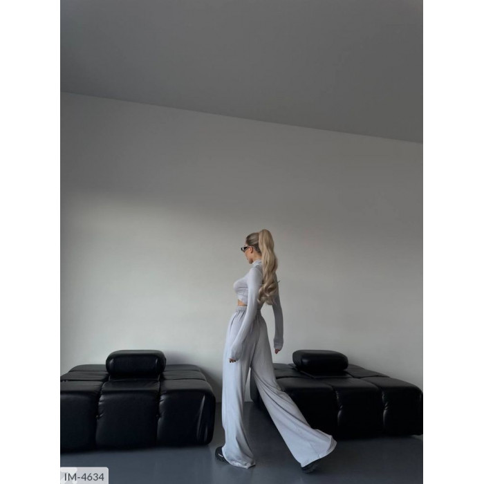 Стильні образи від Odessa Moda IM-4634 — костюми на кожен день