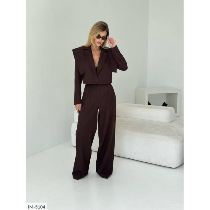 Жіночі костюми Odessa Moda IM-5104 — елегантність і зручність
