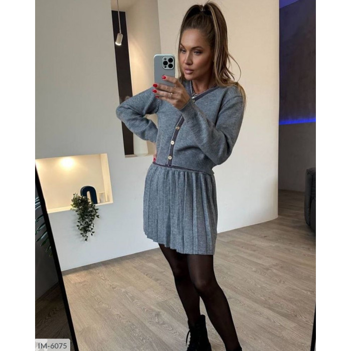 Жіночі костюми Odessa Moda IM-6075 — елегантність і зручність