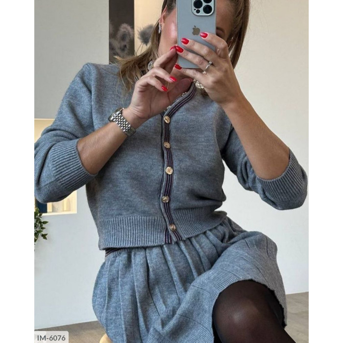 Костюми IM-6076 — практичність і мода