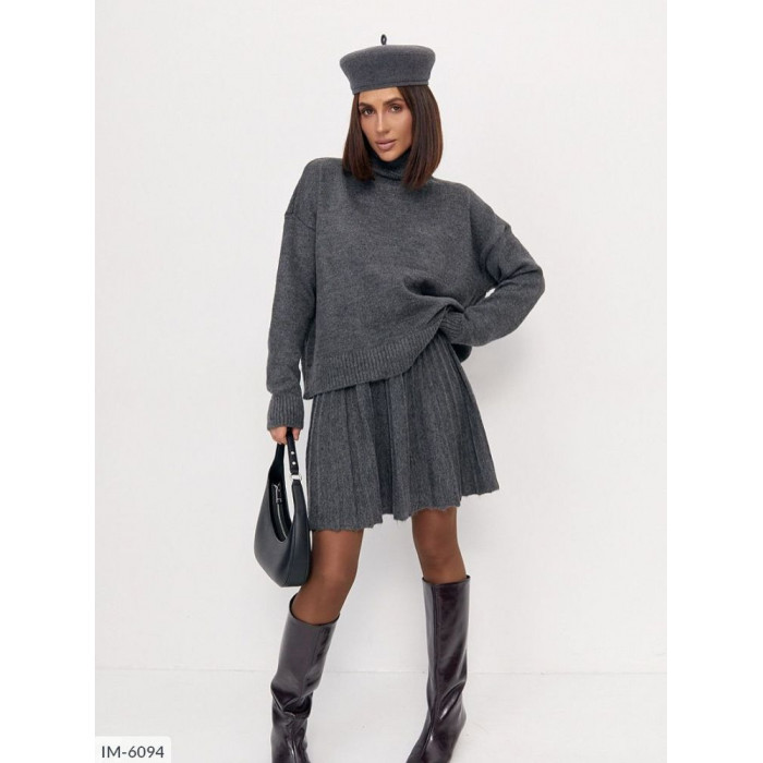 Жіночі костюми IM-6094 — сучасний дизайн і комфорт