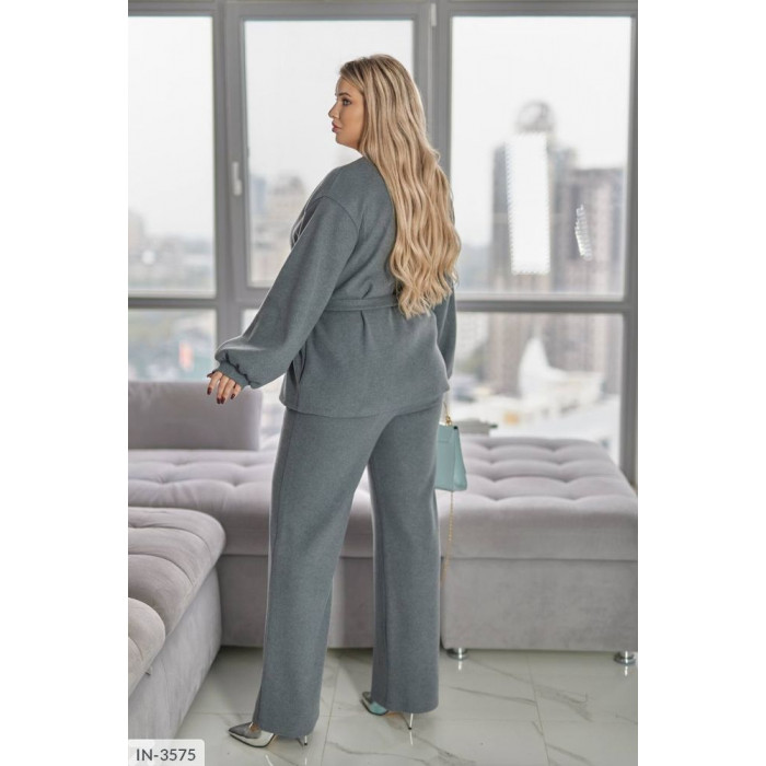 Костюми великого розміру IN-3575 — тренди і мода