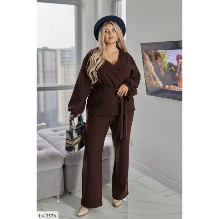 XL+ костюми IN-3576 — твій вибір сезону