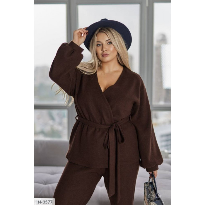 Жіночі костюми Plus Size IN-3577 — впевненість і стиль