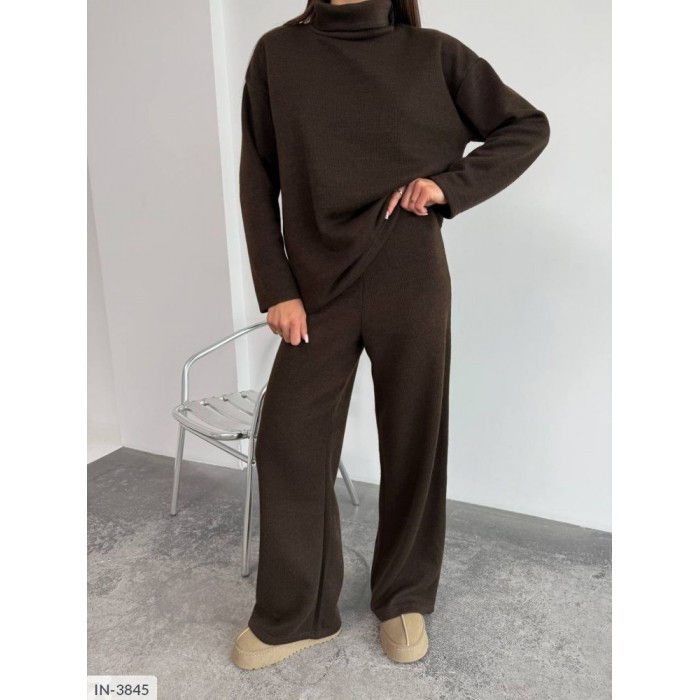 Жіночі костюми XL+ IN-3845 — елегантність і зручність